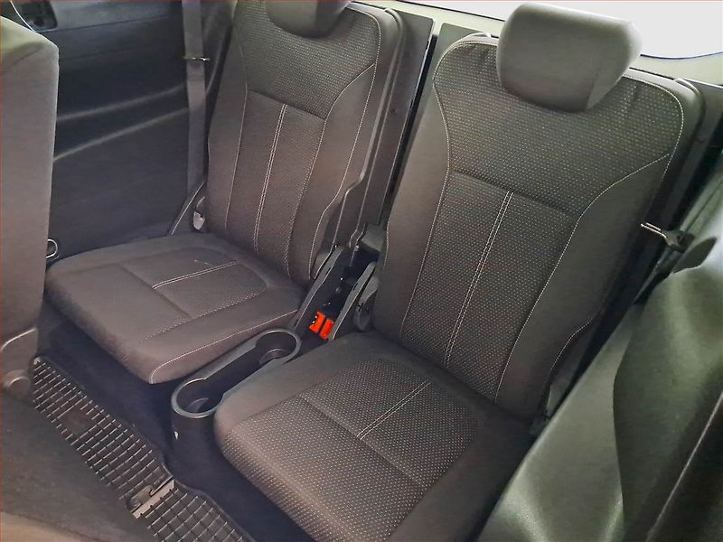 Opel Zafira (2018) 1.6 Turbo, 7 míst, Serv.kniha - fotka 16 z 20