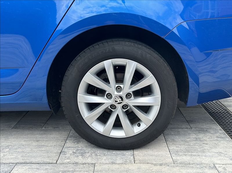 Škoda Octavia 2,0 TDI 150PS  Style M/T - fotka 45 z 54