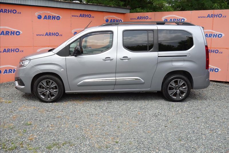 Toyota ProAce City Verso 1,2 T 96KW,ČR,1 MAJ.,7 MÍST. - fotka 4 z 50