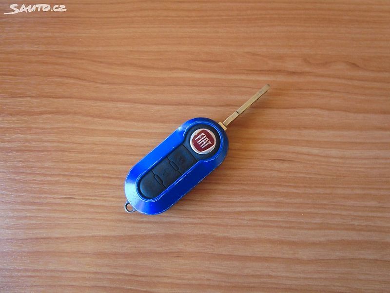 Fiat 500C 1,2-51KW-KABRIOLET+STK+OLEJ - fotka 22 z 22