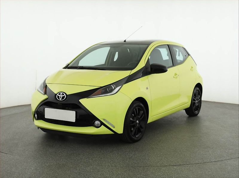 Toyota Aygo (2016) 1.0 VVT-i, Automat, ČR,1.maj - fotka 2 z 18