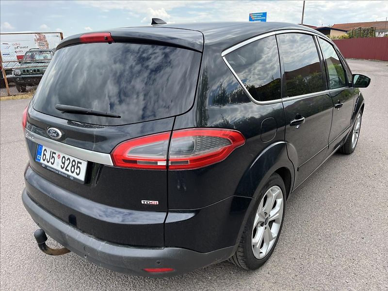 Ford S-MAX 2,0 TDCi 7.MÍST KLIMA 2x KOLA - fotka 6 z 41