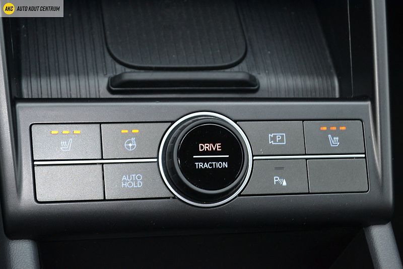 Hyundai Kona 1.0T-GDI DCT STYLE ECO TT - fotka 24 z 54