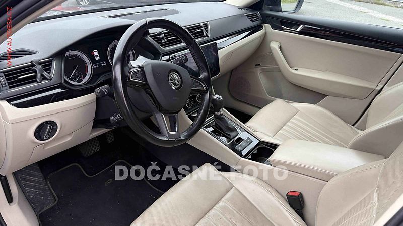 Škoda Superb (2017) 2.0TDi 4x4, ČR, DSG, navi - fotka 3 z 3