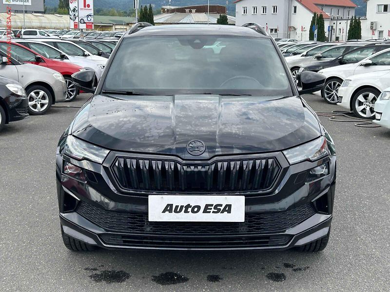 Škoda Karoq (2022) 1.5 TSI, 2.maj,ČR, SportLine - fotka 2 z 20