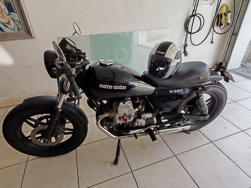 Moto Guzzi V 35 Custom Cafe Racer  - fotka 7 z 8