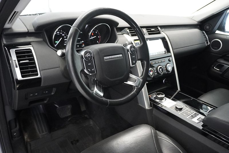 Land Rover Discovery   3,0 TDV6 4WD AUTOMAT - fotka 17 z 36