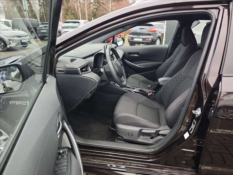 Suzuki Swace 1,8 Hybrid CVT  Elegance - fotka 10 z 20