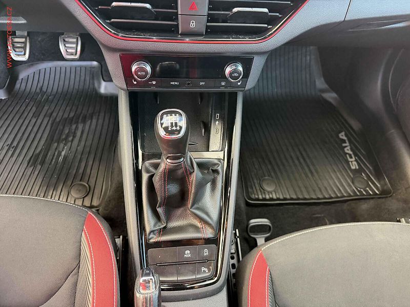 Škoda Scala (2021) 1.5TSi, Navi, LED, panor - fotka 15 z 18