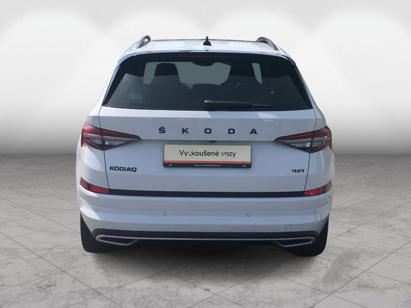 Škoda Kodiaq 2,0 TDI DSG 4x4 Sportline - fotka 9 z 30