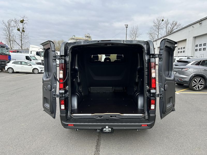 Renault Trafic (2026) CREW VAN L2H1 150k RED 5 míst - fotka 13 z 37