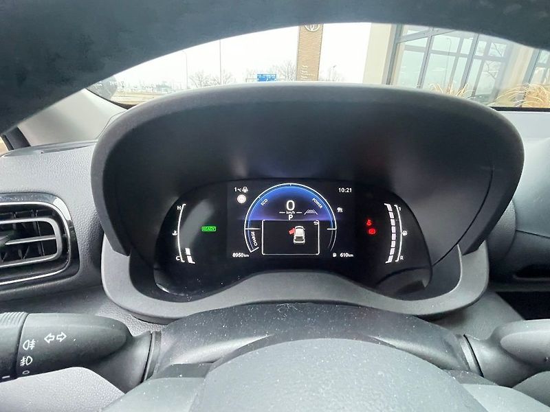 Toyota Yaris 1.5 Hybrid 116HP Style - fotka 24 z 28