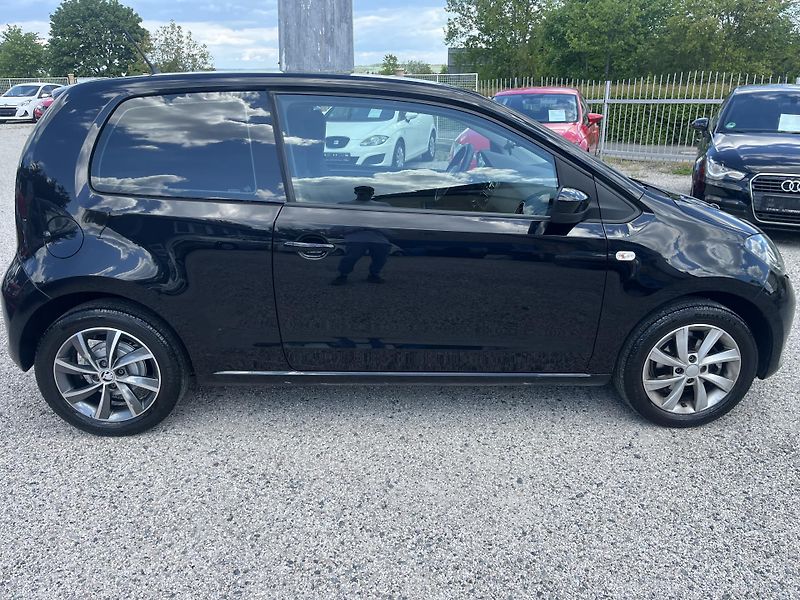 Škoda Citigo (2018) 1.0MPi 44kw 77000km!! - fotka 8 z 18