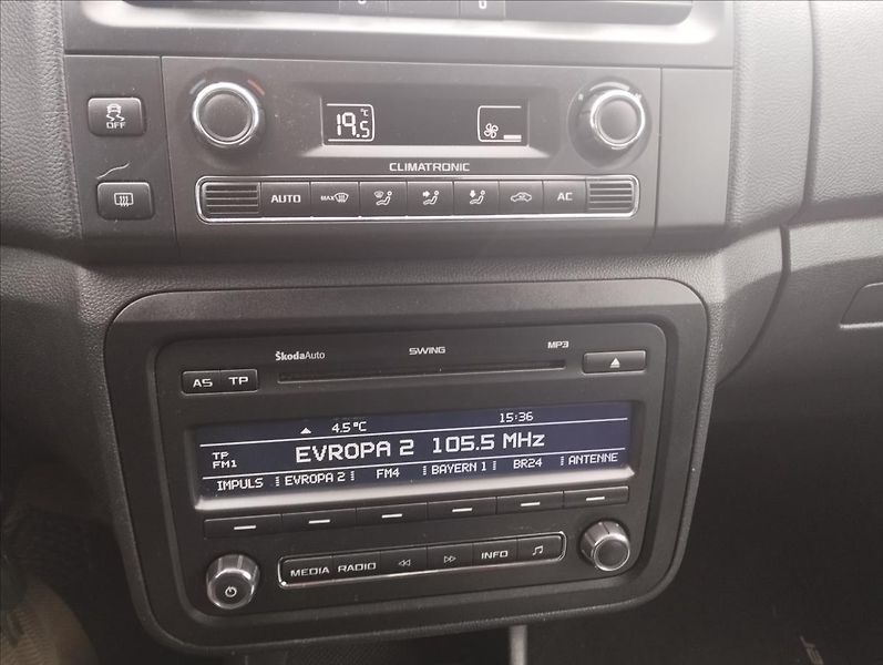 Škoda Roomster 1,2 TSi 63KW - fotka 13 z 16