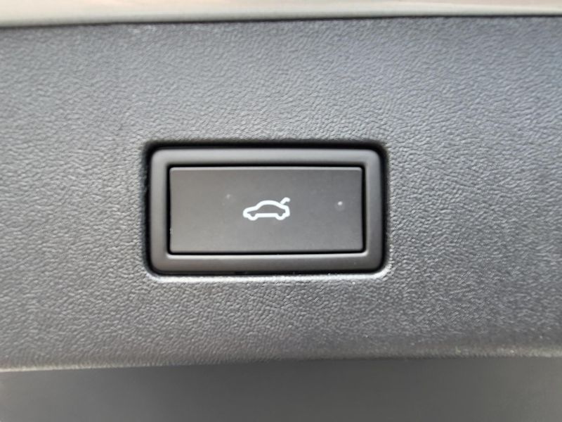 Volkswagen Tayron (2026) People 2,0 TDI 110KW - fotka 25 z 27