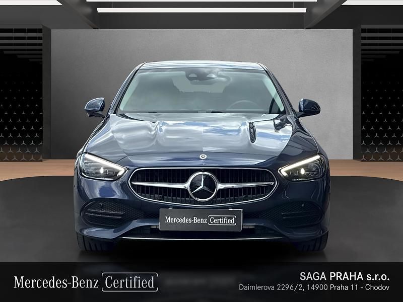 Mercedes-Benz Třídy C 300e 4MATIC EQ - fotka 2 z 18