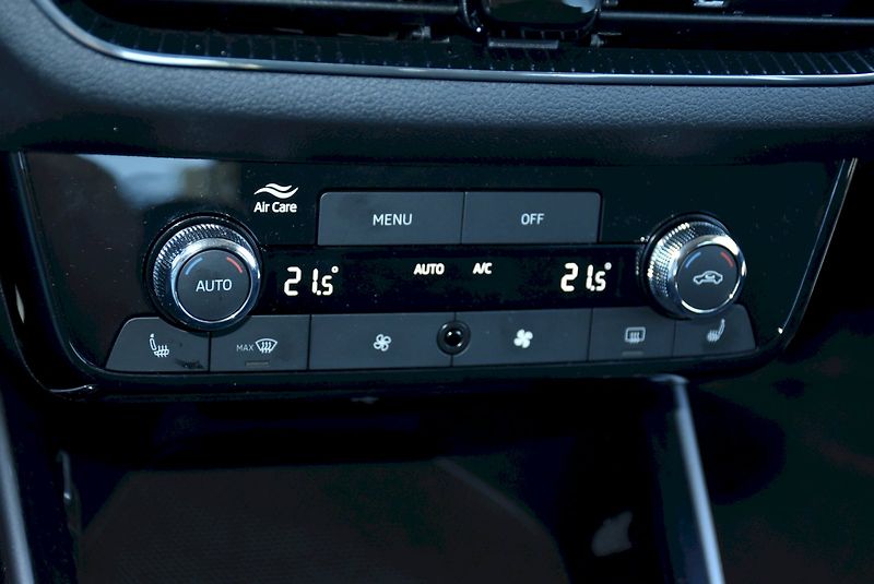 Škoda Fabia (2025) Top Selection 1.0 TSI 85kW - fotka 16 z 27