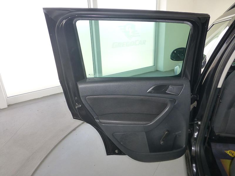 Škoda Yeti (2010) 1,2TSI**77KW**KLIMATIZACE - fotka 13 z 24