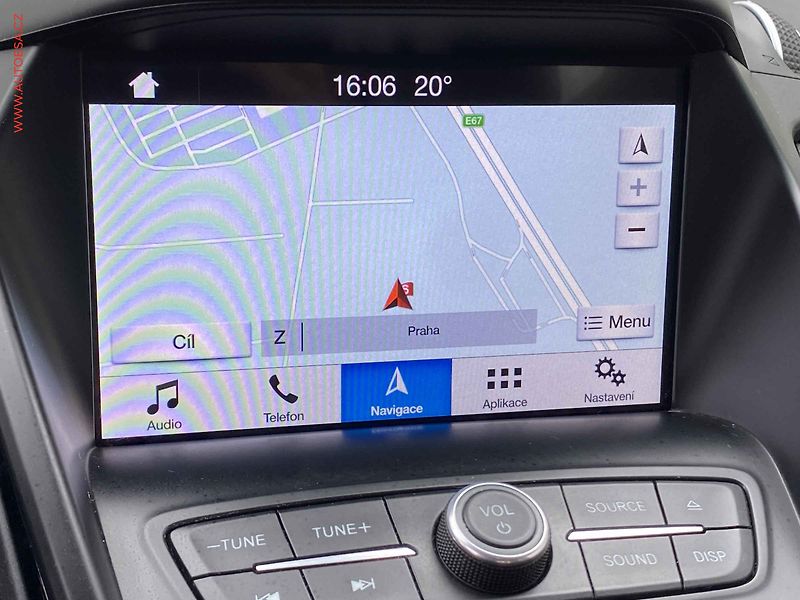 Ford Kuga (2019) 1.5 EB, Titanium, TZ, navi - fotka 15 z 17