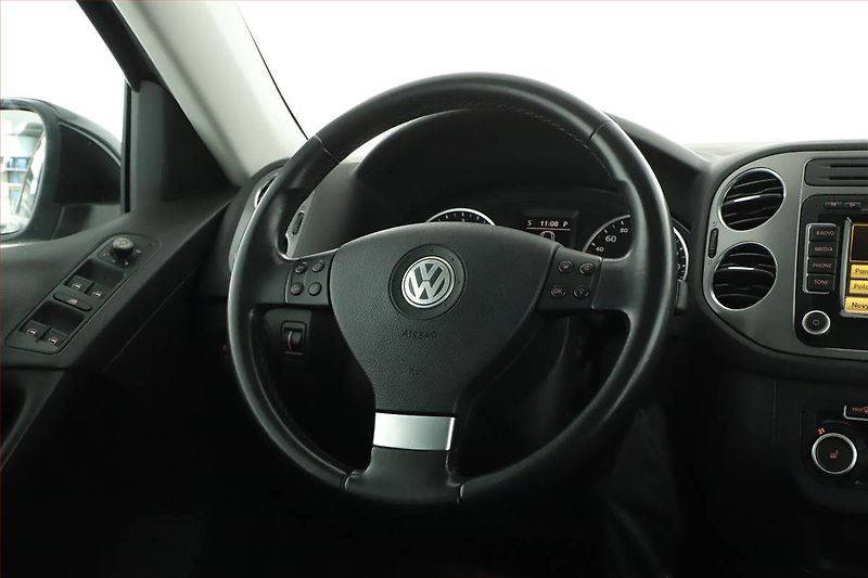 Volkswagen Tiguan (2010) 2.0 TDI, 4X4, Automat, Kůže - fotka 8 z 17