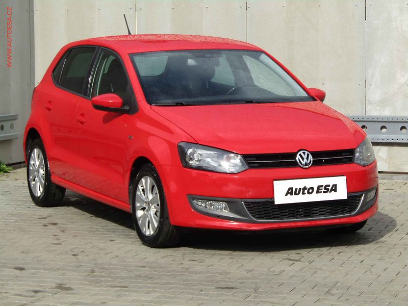 Volkswagen Polo (2013) 1.2 TSi, Ac, tempo, park - fotografie inzerátu