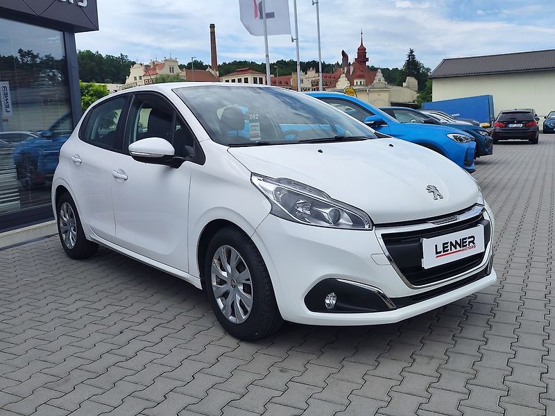 Peugeot 208 1.2 PureTech/Active ČR 1.Majit - fotka 3 z 27