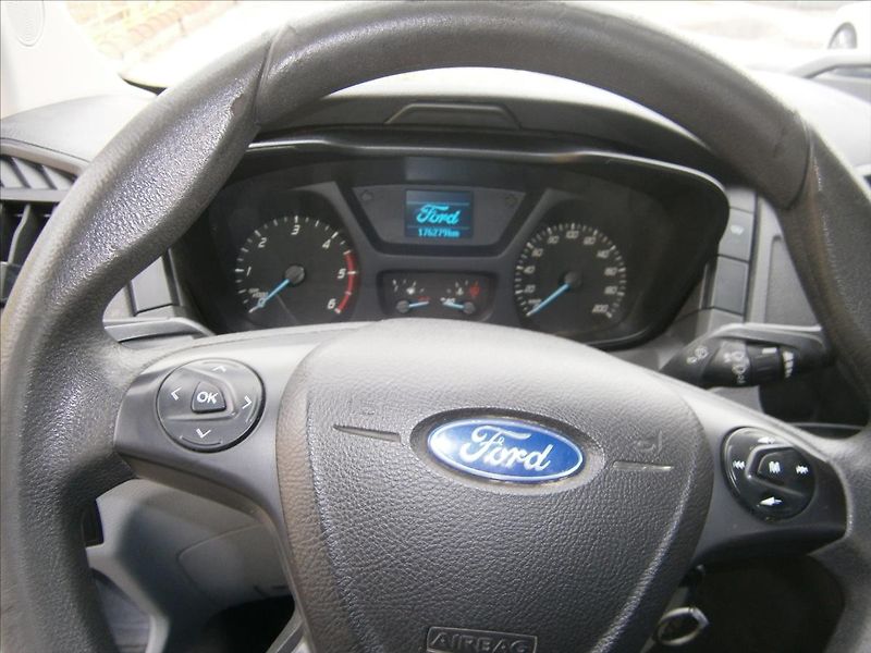Ford Transit 2,2 TDCI L3 92 KW - fotka 7 z 10