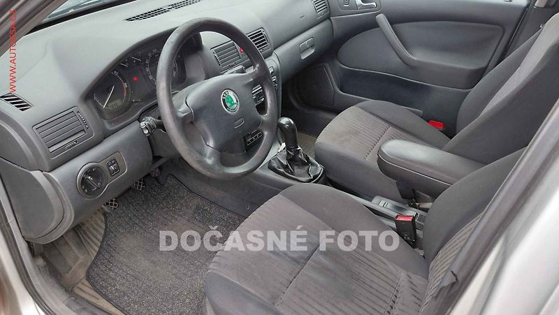 Škoda Octavia (2003) 1.9 TDi - fotka 3 z 3