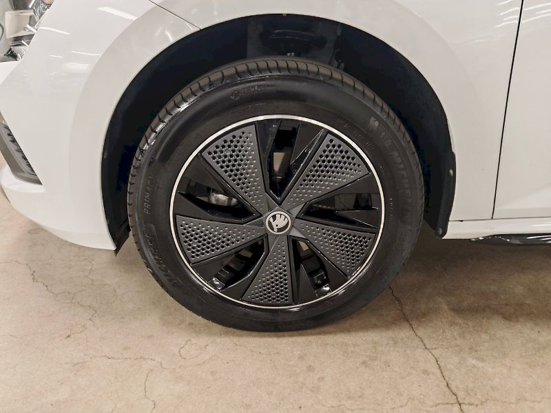 Škoda Kamiq (2025) 1.0 TSI 85 kW DSG Monte Carlo - fotka 29 z 29