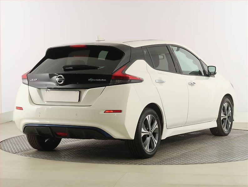 Nissan Leaf (2020) 40 kWh, SoH 91%, Automat - fotka 5 z 24