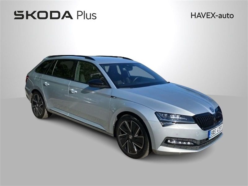 Škoda Superb (2023) Combi 2.0 TDI Sportline - fotka 2 z 6