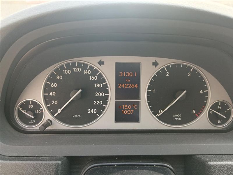 Mercedes-Benz Třídy B 2,0 CDi Automat - fotka 20 z 22