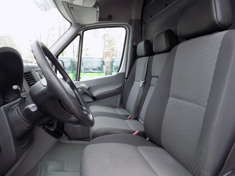 Volkswagen Crafter (2013) 2 0 120KW L2H2 SERVISKA - fotka 20 z 43