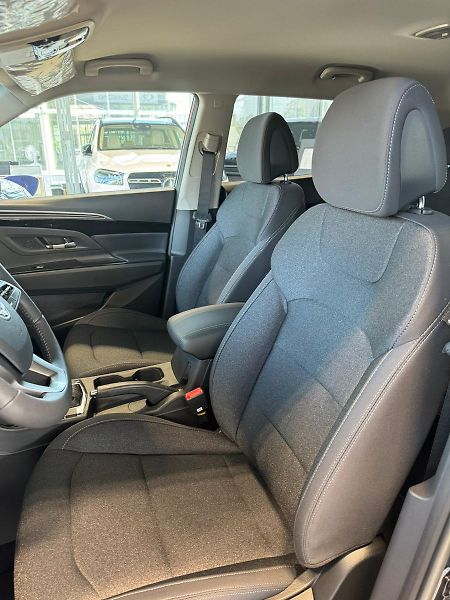 KGM Korando SMART 1.5 GDI-T 72698 - fotka 9 z 13
