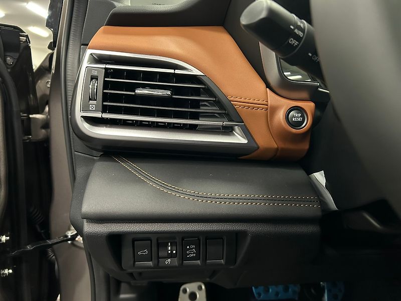 Subaru Outback (2024) 2.5 Touring 2024 | Záruka - fotka 35 z 46