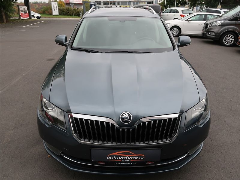 Škoda Superb 2,0 TDi,103kW,NovéČR,Elegance - fotka 7 z 28
