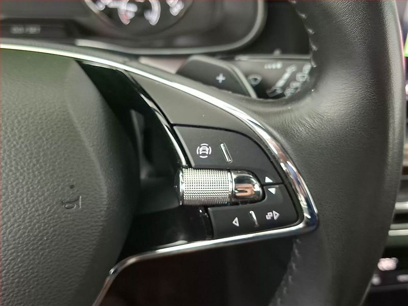 Škoda Kamiq (2022) 1.0 TSI - fotka 17 z 20
