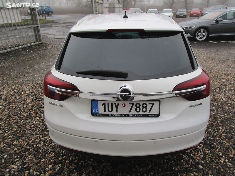 Opel Insignia 2,0D-120KW-NOVÁ STK+OLEJ - fotka 6 z 27