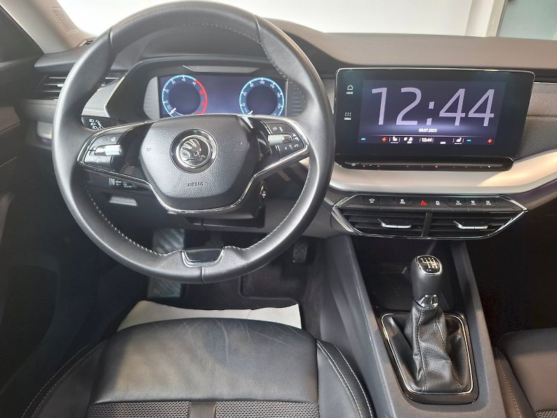 Škoda Octavia (2024) STYLE PLUS TD 85/2.0 M6F - fotka 12 z 39