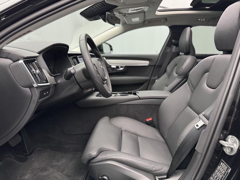 Volvo V90 T6 AWD RECHARGE BRIGHT PLUS  - fotka 4 z 46