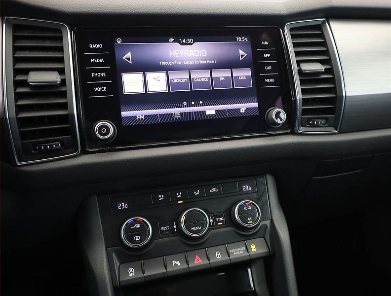 Škoda Kodiaq (2017) Ambition 1.4 TSI, Serv.kniha - fotka 10 z 17