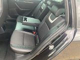 Škoda Octavia (2015) III Kombi 2.0 TDi RS 135 kW - náhled 14