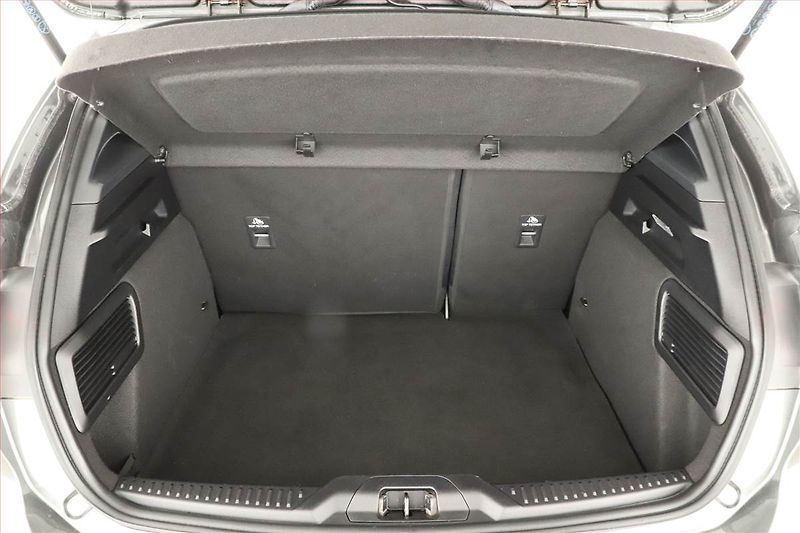 Ford Focus (2020) 2.3 EcoBoost ST - fotka 19 z 20