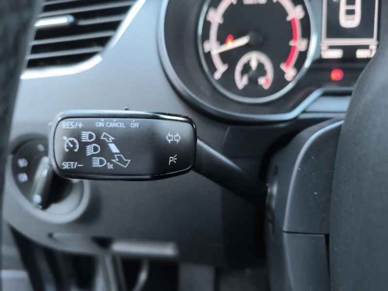 Škoda Octavia 1.4TSi AMBITION FRESH - fotka 13 z 24