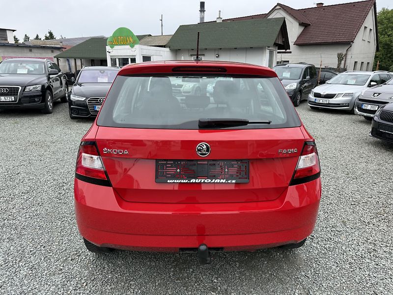 Škoda Fabia 1.0 MPI Cool Plus - fotka 5 z 13