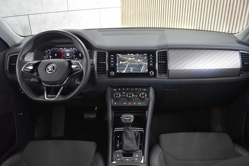 Škoda Kodiaq 2.0 TDI 4x4*STYLE+*TAŽNÉ*ČR 1M - fotka 8 z 49