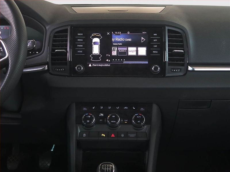 Škoda Karoq (2024) 1.5 TSI, Drive, FullLed - fotka 12 z 16