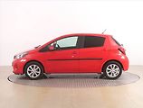 Toyota Yaris (2015) 1.33 Dual VVT-i, Serv.kniha - náhled 2