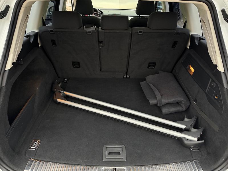Volkswagen Touareg  3.0 V6 TDI BMT 8TT - fotka 32 z 34