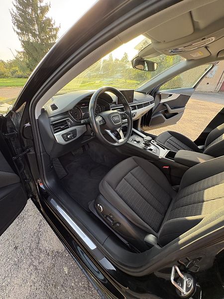 Audi A4 (2019) - fotka 7 z 17